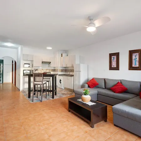 Casa Laly 칼라오살바헤